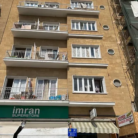 Apartament Centre Sky Views Nikozja