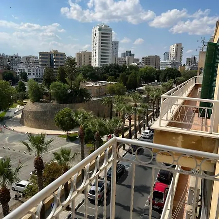 Centre Sky Views Apartment Nicosia
