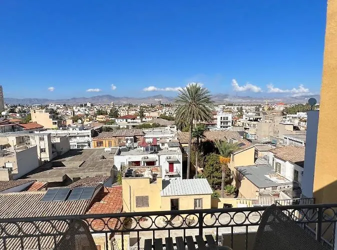 Διαμέρισμα Centre Sky Views *