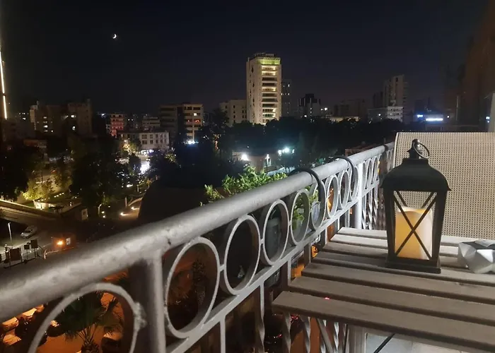 Centre Sky Views * Λευκωσία