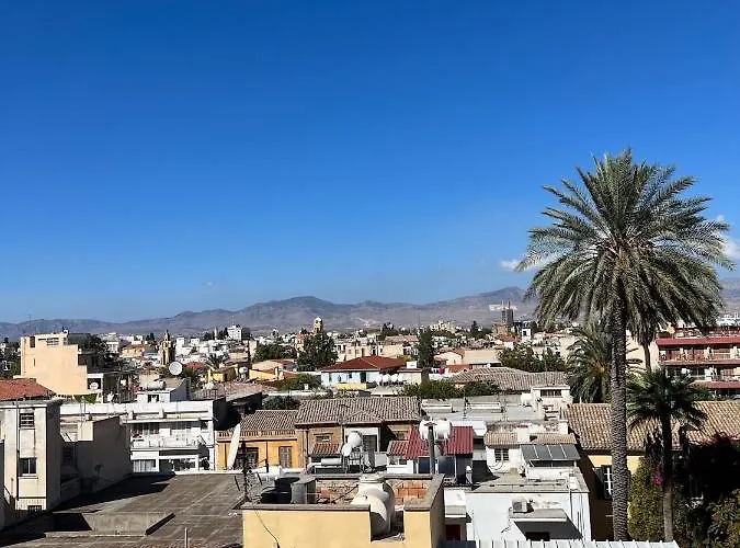 Centre Sky Views Apartment